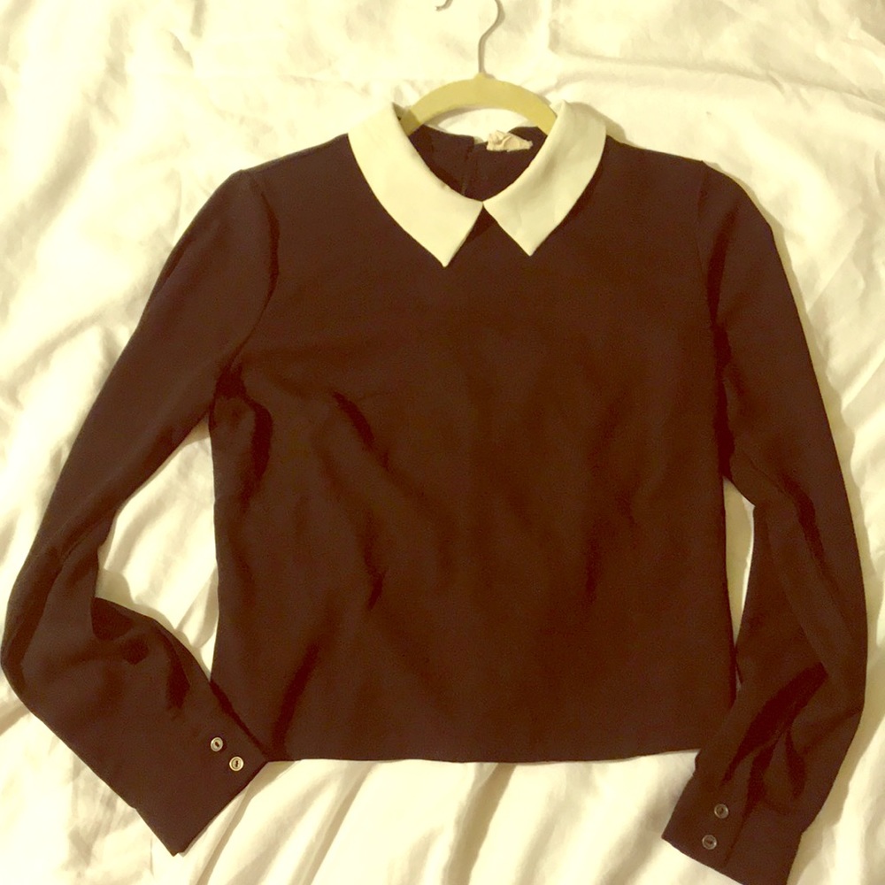 Black blouse with white collar